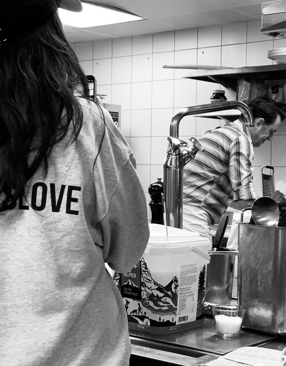 LukeBeckCG's tweet photo. Some BTS from yesterday @Essgobar 

#FoodisLove https://t.co/NrUO42rUQk
