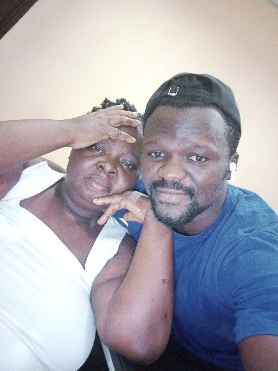 JideJnr's tweet photo. 6:05pm May 28th 2021 I lost you, has been the worst one year of my life. You fought a good fight and you ended well. Nigeria failed you, our health system failed you, UPTH failed you. Keep on resting mum ❤️❤️❤️❤️ https://t.co/7hNwAiec4m