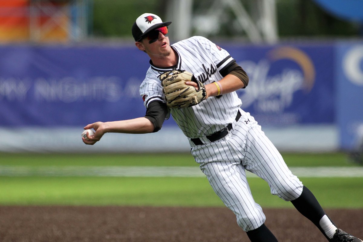 OVCSports's tweet photo. Photos from @spydieshooter from Game 10 of the 2022 OVC Baseball ⚾ Championship.

📷 Full gallery: https://t.co/qiTABdog8e 

#OVCit | #OVCBase

@BelmontBaseball  @SEMObaseball https://t.co/0wHAdwSQud
