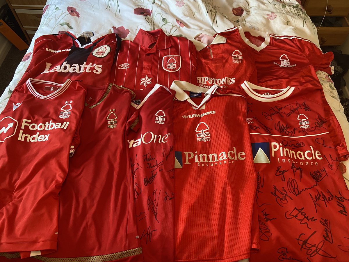 NFFCKaz's tweet photo. @B13NNT @wembleystadium Still can’t decide https://t.co/nmfepKZ3fn