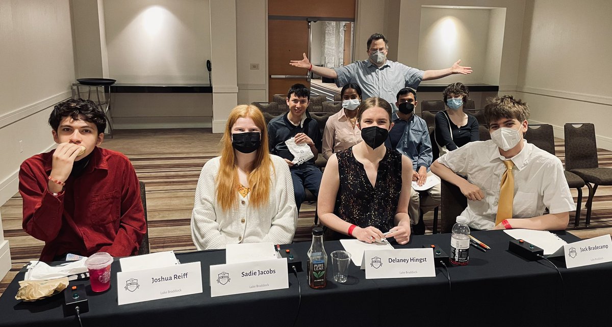 LB Clubs and Activities tweet media