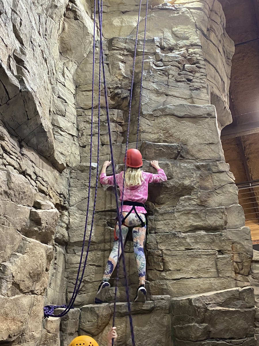 MsYesnes's tweet photo. Another amazing field trip - this time TWO days at @BasecampMN ! https://t.co/ntpQvPODXb