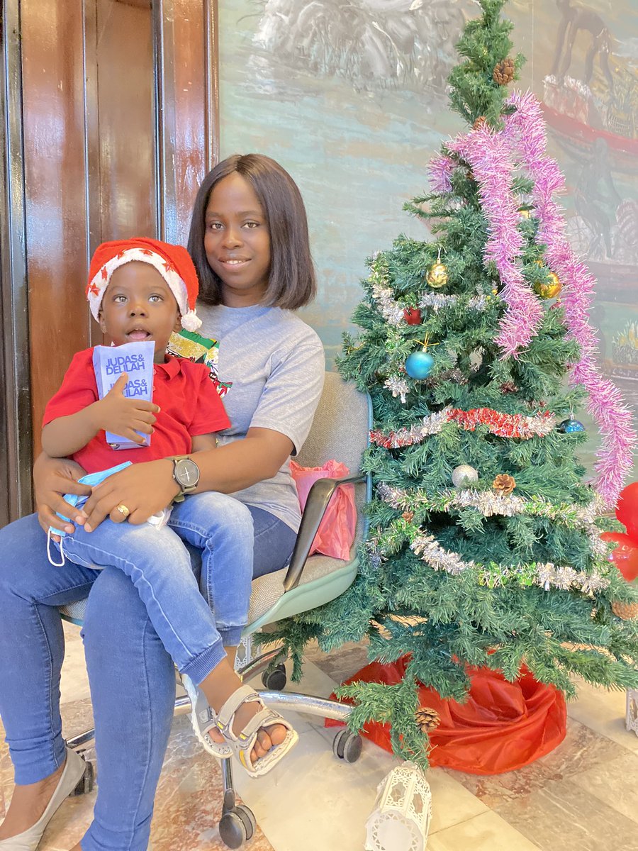 Nice meeting you <a href="/naanamensah25/">Anna</a> and Papa 💕 #ChristmasinMay <a href="/latifglobe/">Latif Abubakar</a>