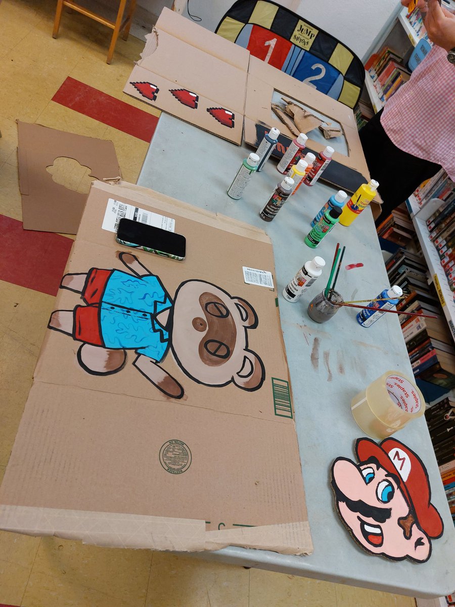 MCLBJM's tweet photo. 👏 Thanks for lending a hand! Students from @ElementOMS stopped by the library yesterday and did an amazing job helping us prepare for the 2022 summer reading club. Can you guess what this year's theme is? 🌞📚🎮 https://t.co/8AWkS8srwK