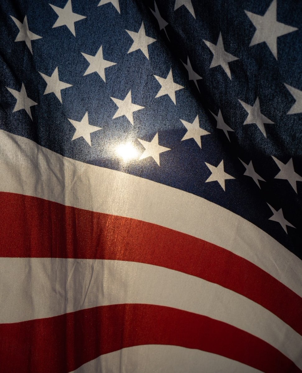 Payless_Support's tweet photo. All Pay-Less locations will be closed Monday, May 30 in honor of Memorial Day. We will reopen at 9:00am on Tuesday, May 31.

We hope everyone has a safe and happy weekend! https://t.co/308Zkor0ar