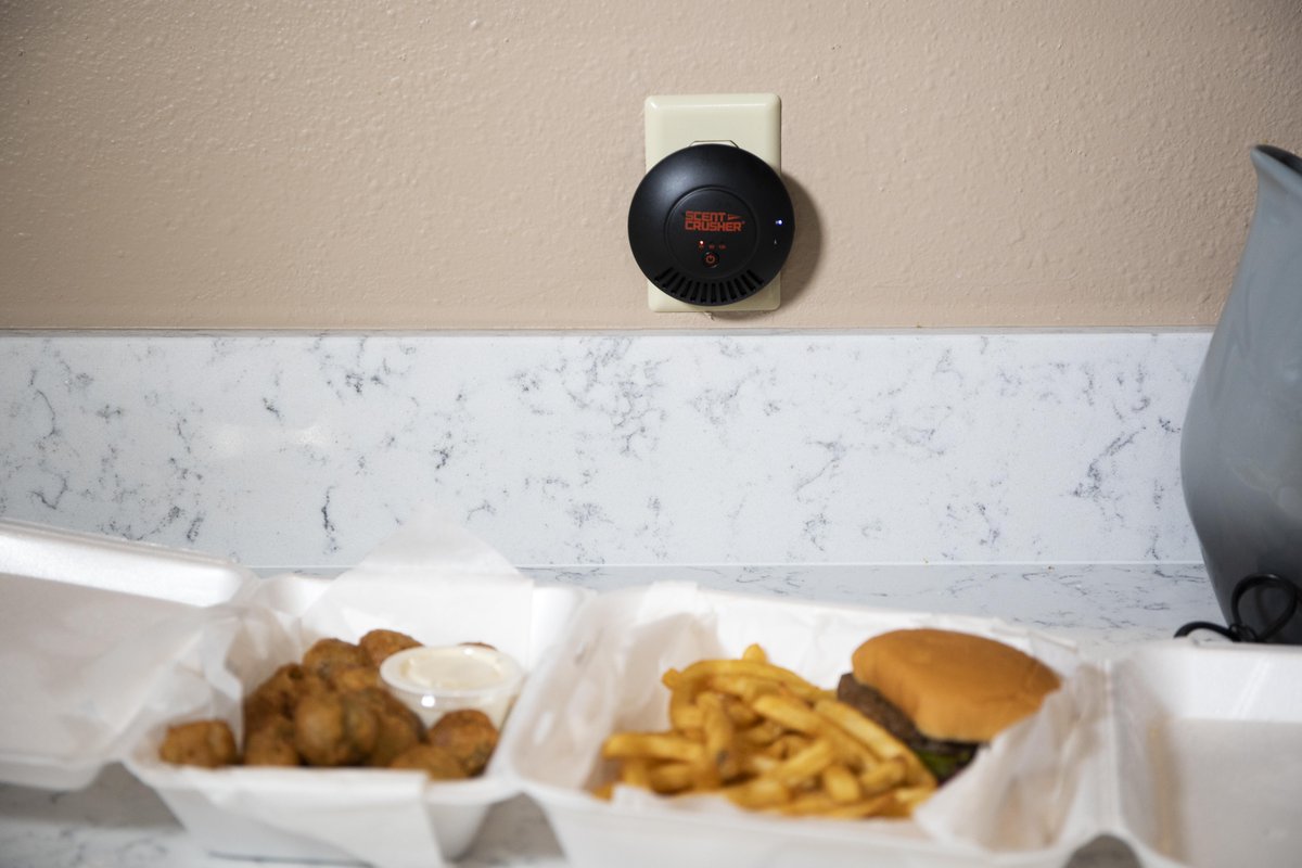 It's not just for hunting. Ozone is effective at eliminating a variety of odors including: sweat, smoke, food, and more!

bit.ly/Scent_Crusher
.
.
#scentoffgameon #scentcrusher #hunting #gonehunting