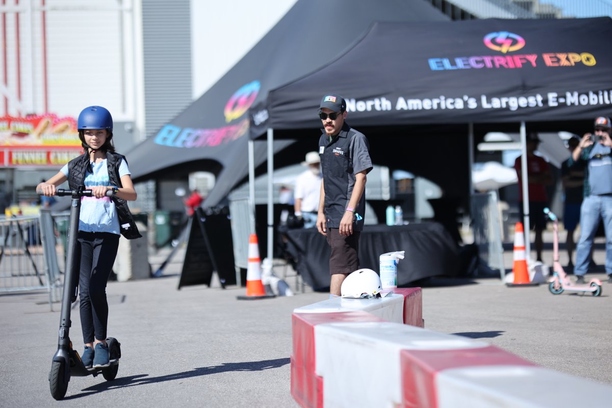 DemoDaysFest's tweet photo. No need for a babysitter! Bring the kids with you to experience the @ridehover Kids Zone and introduce them to the world of #emobility while you shop for your next electric car or e-bike.
#electrifyexpo #ev #ridehover1 #hover1 #EELB22
https://t.co/UhKPlTIHLi https://t.co/Mb6kn9jW5M