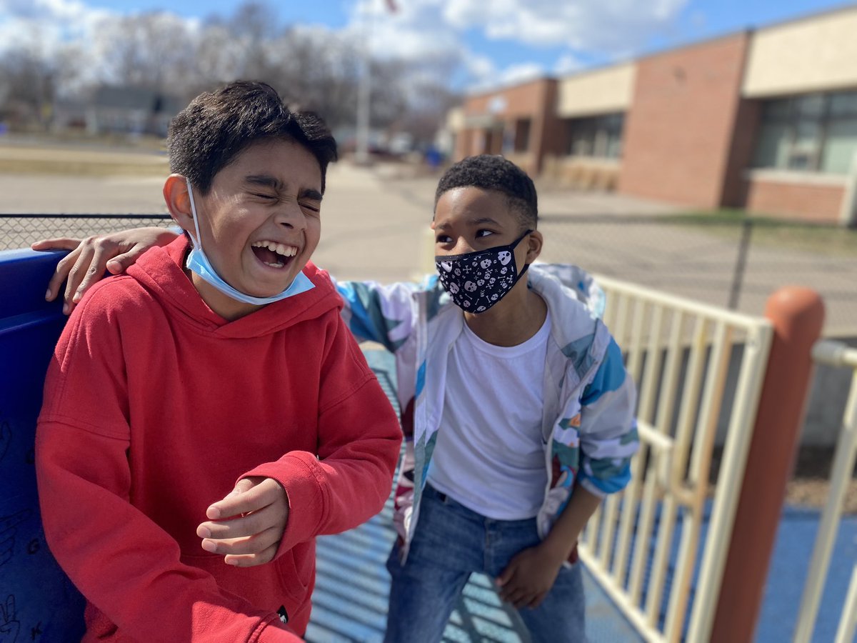 MsYesnes's tweet photo. Our last unit of the year: redesigning the Alice Smith playground. Our Ss have been engineers, historians, climate specialists, researchers, mathematicians, inclusive &amp; accessibility specialists, writers, and more. https://t.co/Cjjx6DV9kQ