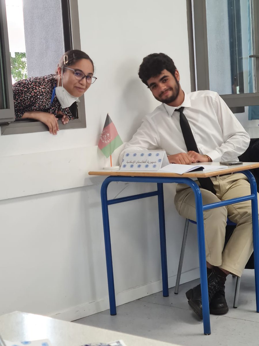 desmnu's tweet photo. Et c'est avec rires, hurlements et larmes pour certains que s'achève cette 6eme édition du DESMNU.

Ce fût un plaisir pour nous d'organiser cette conférence, et nous espérons que vous avez éprouvé la même joie

PS: bientôt sur les réseaux la vidéo de clôture de @Neoxidth ;)
~L'EM https://t.co/uaUDIYh2gh