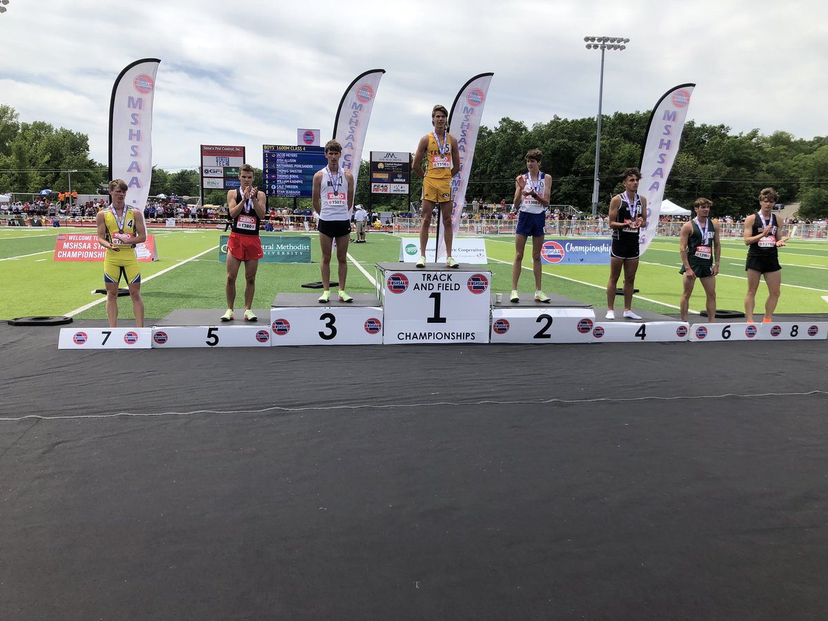 Trevor Hahn tweet media