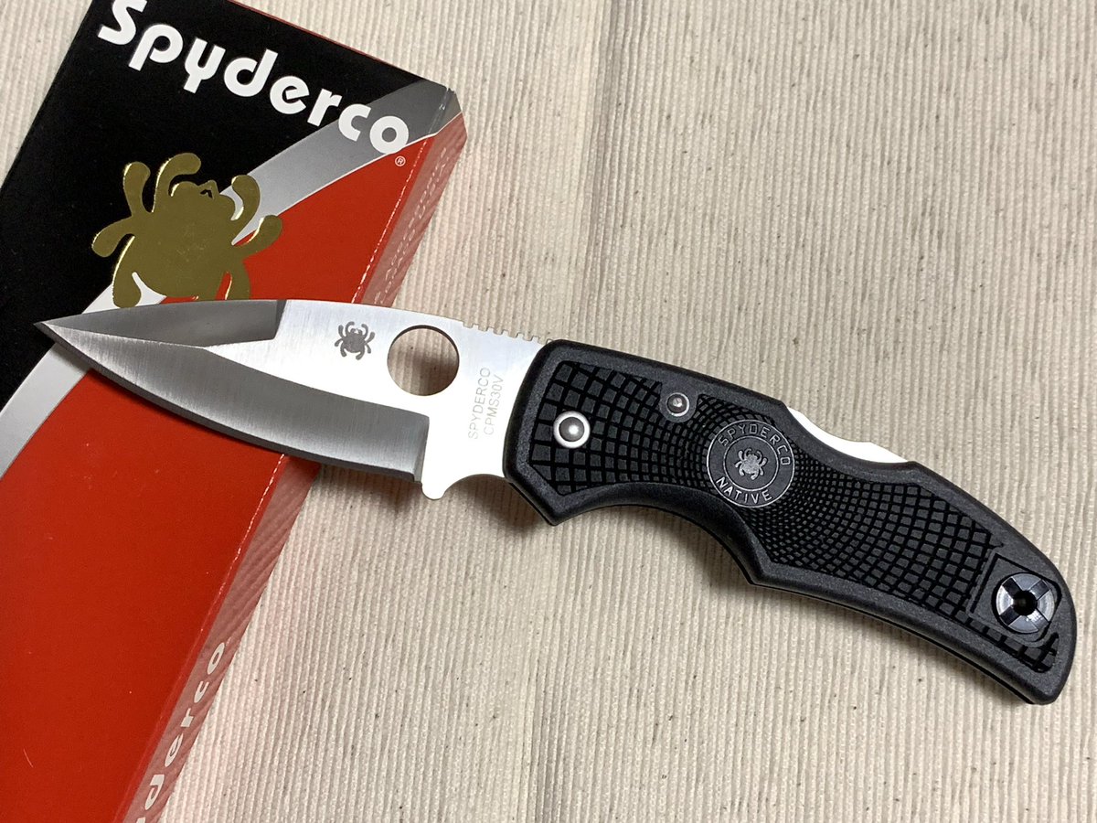 zenmai_007's tweet photo. spyderco nativeⅢ 😄
#spyderco
#spyderconative https://t.co/qjRfY3Dfh7