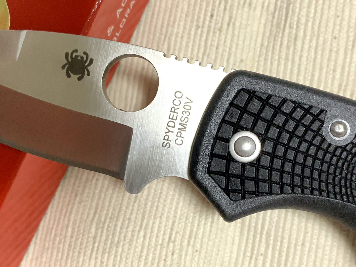 zenmai_007's tweet photo. spyderco nativeⅢ 😄
#spyderco
#spyderconative https://t.co/qjRfY3Dfh7
