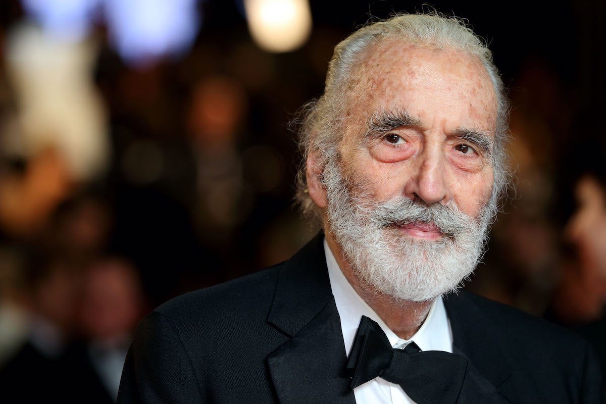 Heyy_Kenobi's tweet image. A thread for Sir Christopher Lee on his Birthday.

He was one of film’s greatest actors, sadly passed away on June 7, 2015 at the age of 93. Primarily known for his more recent roles in blockbuster film franchises such as Star Wars and The Lord of the Rings.