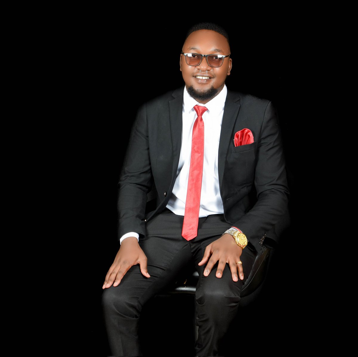 MmojaAleki's tweet photo. #NewProfilePic https://t.co/AHLNyrwsLu