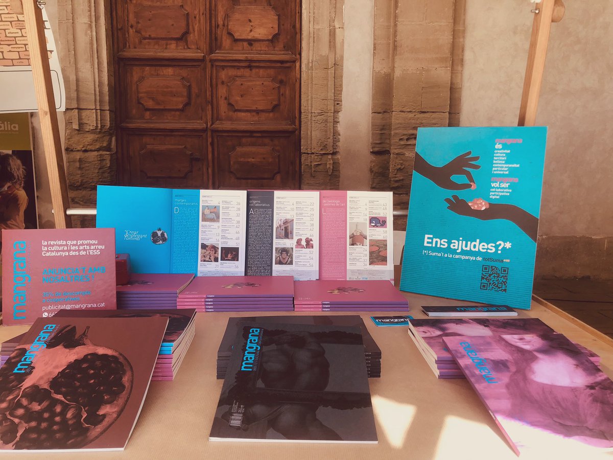 noevilaseca's tweet photo. 🎉 Ja és al carrer el 3r núm. de la @revistamangrana! En realitat no és una revista d’art. Cada número és una obra d’art!

Avui s’ha presentat a la #PonentFest, celebrada a #Cervera

(gràcies, Laia, Gerard i Josep 🤎) https://t.co/21Wmwo8IQa