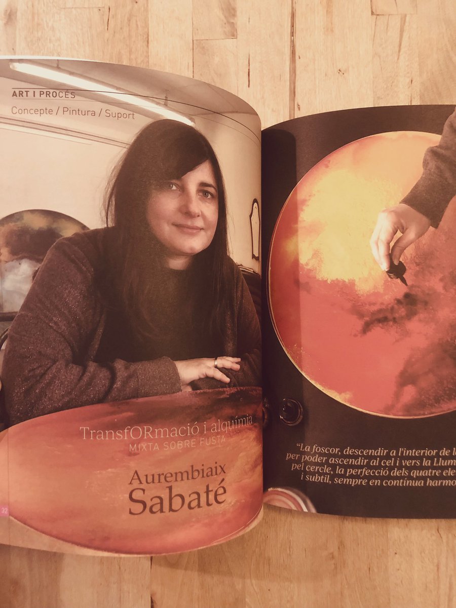 noevilaseca's tweet photo. 🎉 Ja és al carrer el 3r núm. de la @revistamangrana! En realitat no és una revista d’art. Cada número és una obra d’art!

Avui s’ha presentat a la #PonentFest, celebrada a #Cervera

(gràcies, Laia, Gerard i Josep 🤎) https://t.co/21Wmwo8IQa
