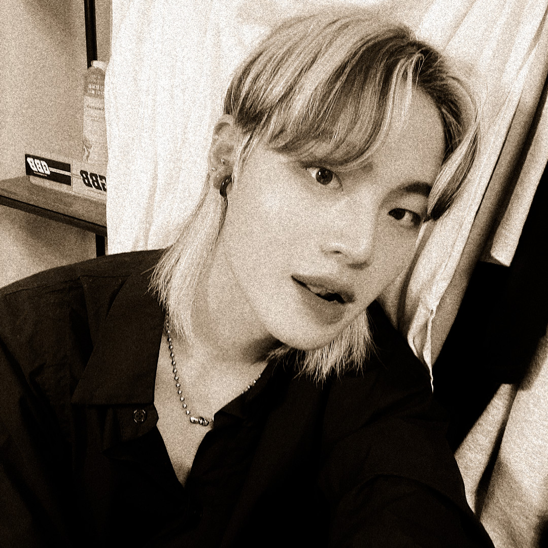 sentbysora's tweet image. ㅤㅤㅤㅤㅤㅤㅤ ㅤㅤP.O.V 첫사랑

ㅤㅤwe started dating at highschool and we're still together after years: