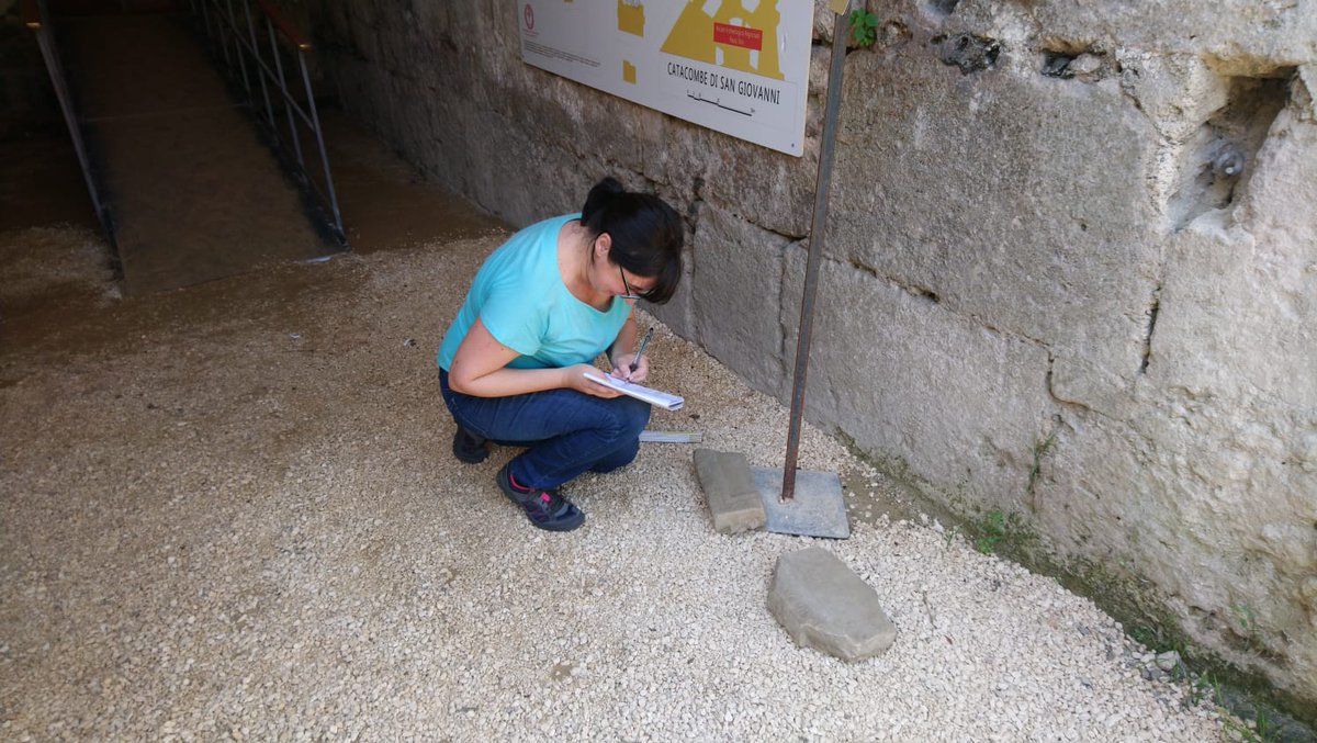 IGradante's tweet photo. Fieldwork in the catacombs! Documenting Christian inscriptions in situ with @SimonStoyanova 
#crossreads @Sicilyepigraphy https://t.co/Q0XpnyRc8A