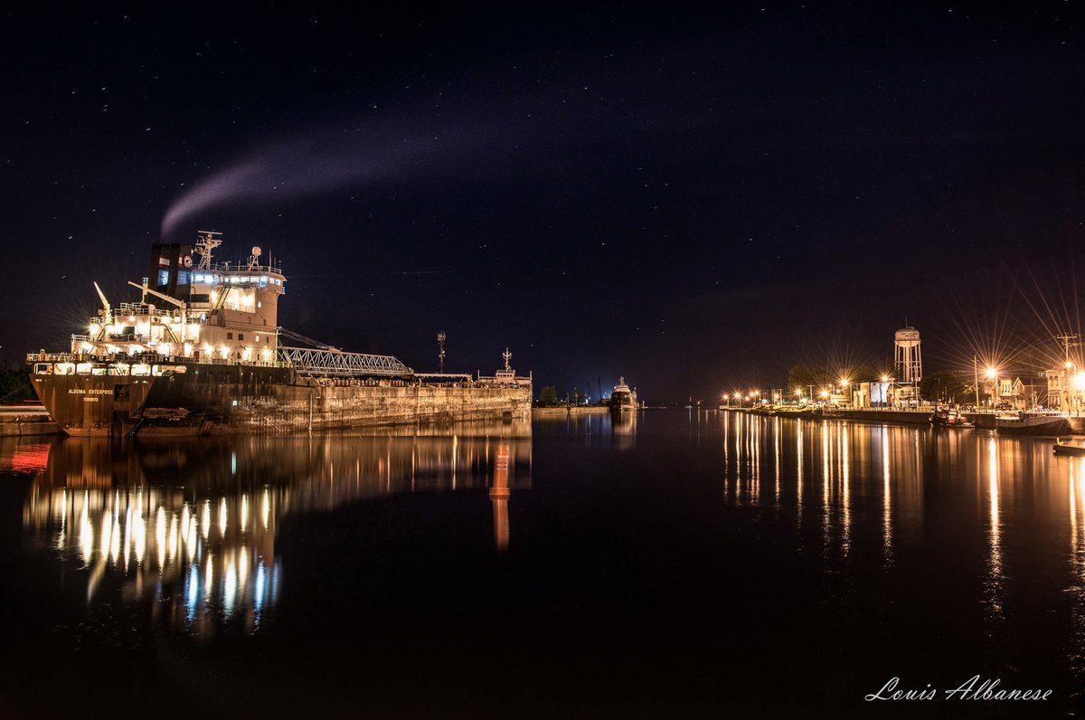 Algoma Enterprise moored at Port Colborne on a tranquil Summer night. Welland Canal terminus looking upbound into Lake Erie.
<a href="/HOPAports/">Hamilton-Oshawa Port Authority</a> <a href="/ThePhotoHour/">#ThePhotoHour</a> <a href="/YoushowmeP/">Youshow_Photo</a> @myNiagaraOnline