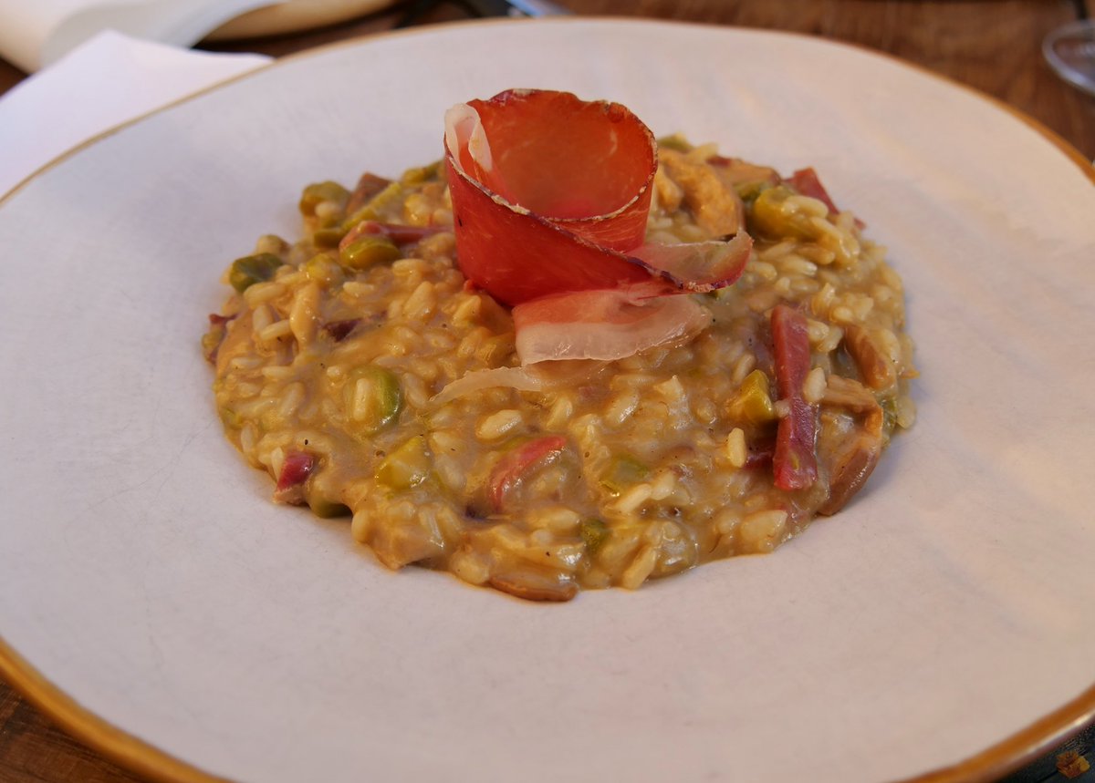 Point_Photos's tweet photo. #Cucina_Italiana 🖤
#Italian_Food 🖤
#Italienische_Küche 🖤
#Cocina_Italiana 🖤
#Cuisine_Italienne 🖤
(3/3) https://t.co/LRShaPL1aT
