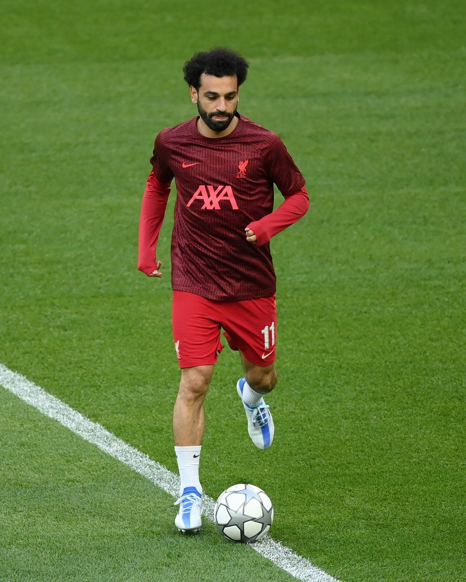 LFC's tweet photo. Focused 👊

#UCLfinal https://t.co/iJk0em2lkX