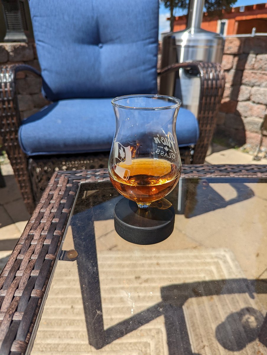 saltydogs's tweet photo. Hard day of weeding vines, now for a break. Some bourbon in the very nice @pucnglass #pucnglass #vineyardwork https://t.co/glffvagEmZ