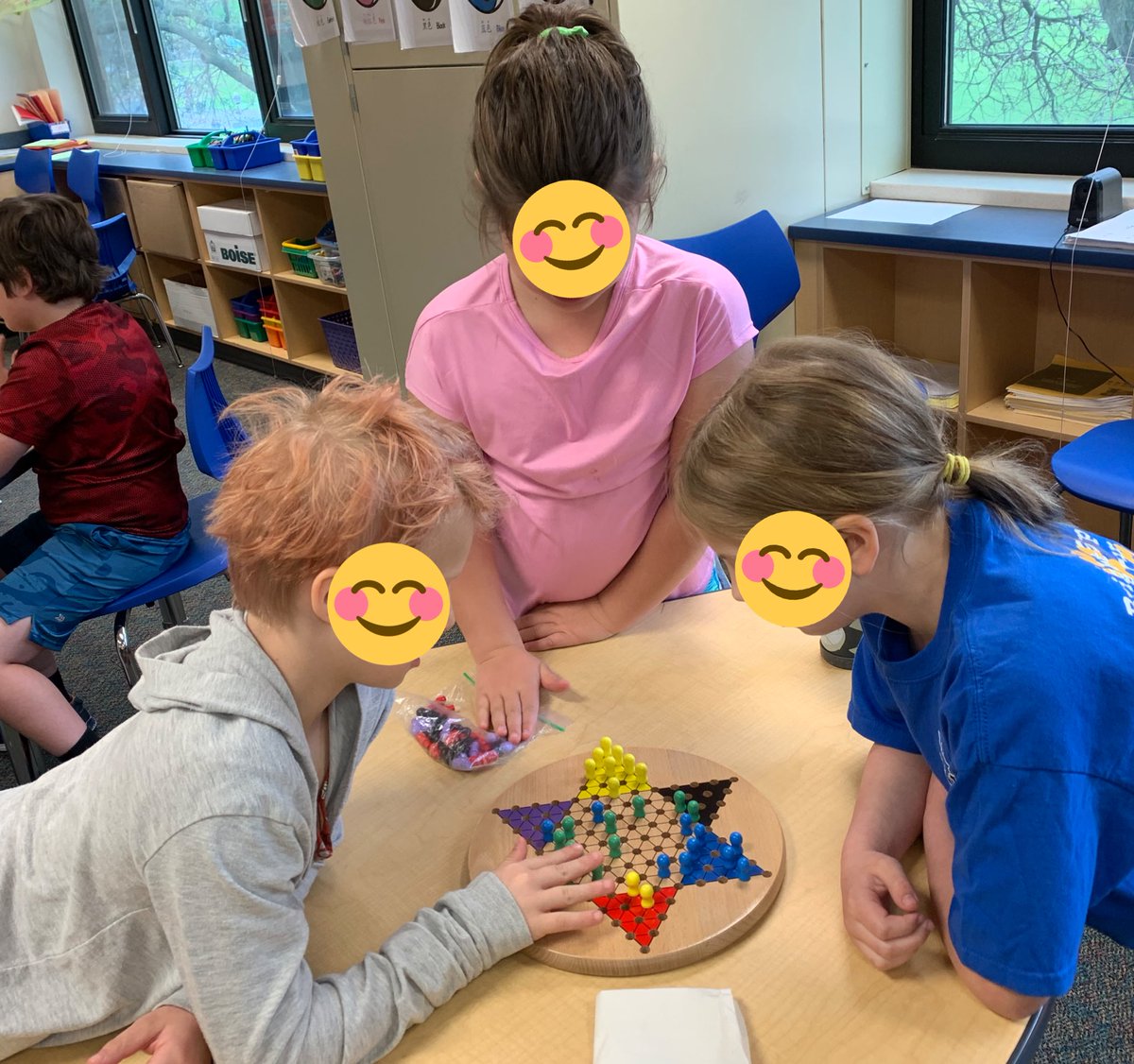 Pei-Wen Fang 方沛文 tweet media