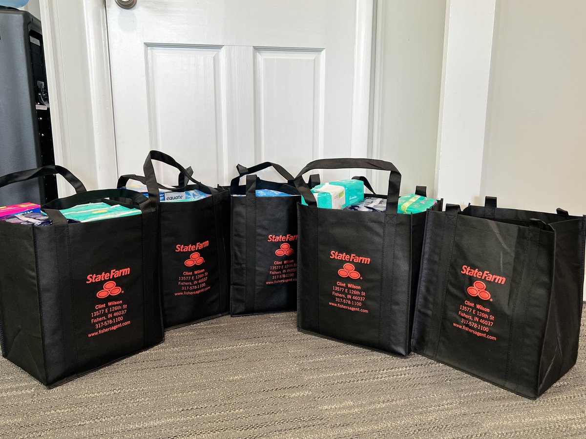 LexieBlack08's tweet photo. Thank you @clintismyagent for being a donation site for @HamCoLove. Thank you to all who have donated. We appreciate you. We collected 1082 products in total. https://t.co/lzphCaFSUA