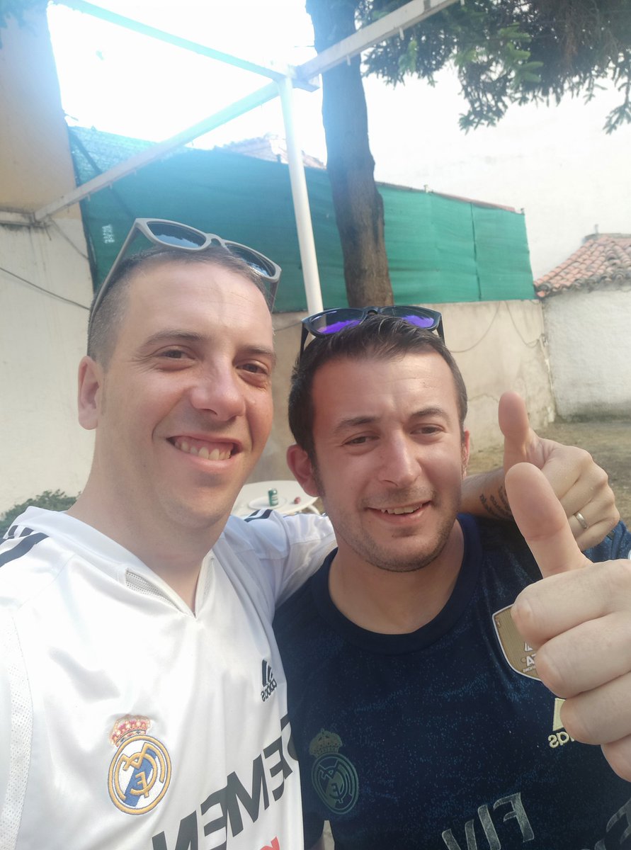 raul_leon1985's tweet photo. Hala Madrid!! A por la 14!! @catadestrozo https://t.co/08rv7BCmkE