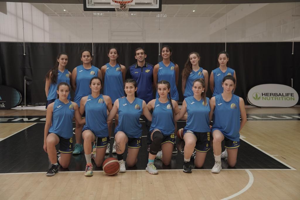 Copa Colegial (@copacolegial) on Twitter photo Así quedan las cosas: entérate de cómo se establece la Copa Colegial para la jornada final
Final ⛹️♂️ <a href="/ColegioJoyfe/">Colegio JOYFE</a> vs <a href="/SantGabrielSAB/">Sant Gabriel S.Adrià</a>
Final ⛹️♀️ <a href="/iesmajuelo/">IES El Majuelo</a> vs <a href="/basketsauces/">Deportes Los Sauces</a>
copacolegial.com/noticias/asi-q…
#FinalNacionalCopaColegial
#ElDesafíodeTodos Así quedan las cosas: entérate de cómo se establece la Copa Colegial para la jornada final
Final ⛹️♂️ <a href="/ColegioJoyfe/">Colegio JOYFE</a> vs <a href="/SantGabrielSAB/">Sant Gabriel S.Adrià</a>
Final ⛹️♀️ <a href="/iesmajuelo/">IES El Majuelo</a> vs <a href="/basketsauces/">Deportes Los Sauces</a>
copacolegial.com/noticias/asi-q…
#FinalNacionalCopaColegial
#ElDesafíodeTodos