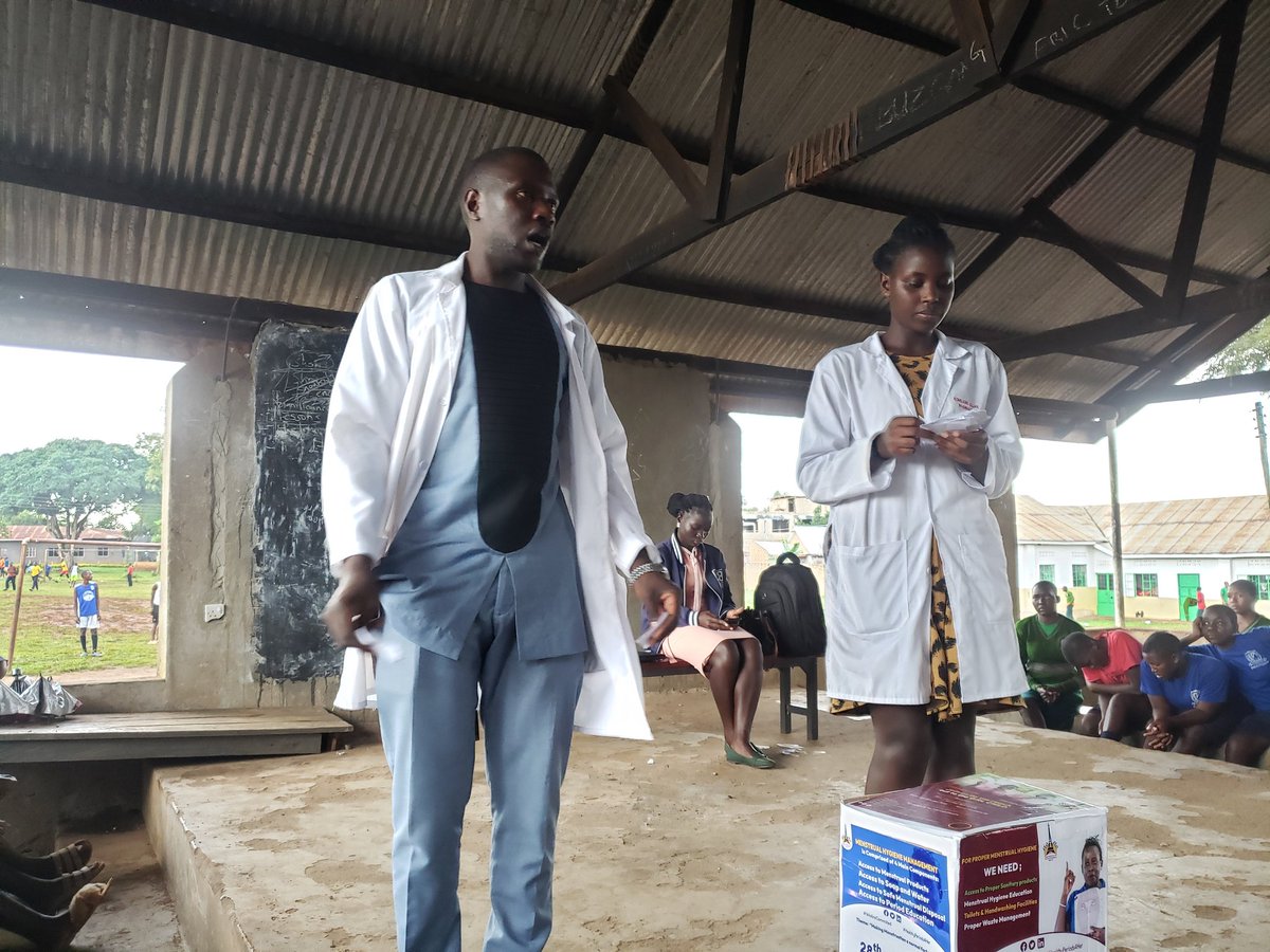 Jayash256's tweet photo. Dr. Nicholas &amp; Lillian take on Q &amp; A session at Luweero SS during the #MenstrualHygieneDay . @DrBenKibirige @muzirajohnson @SRHRAllianceUg @rhizingwomenug @AGYW_Haven @ug_girls @DaysForGirls @UNYPA1 @awdf01 @AbukaAlfred @EstherBirungi4 @uyahf1 @_al_Asadi @mamacash @DorahNellyK https://t.co/2evBxQFS95
