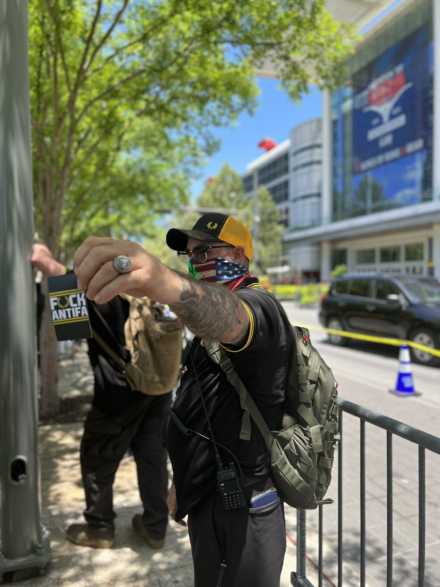 TaraPoAm's tweet image. When asked for a comment to the media, one Proud Boy says this is a message we have. #houston #nraprotest