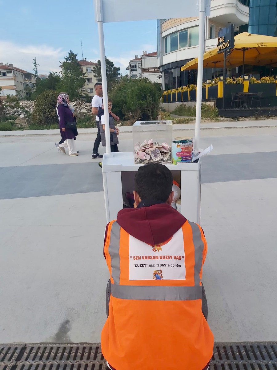 kuzeyaliyeumtol's tweet photo. Sen VARSAN KUZEY VAR

Çaresizlikten yerde para arayan bir BABAYA dönüşebilir mi Bi insan

Ben dönüştüm
Hepsi OĞLUM için

Destek için ⬇️
https://t.co/2BDsIYy0rb

Ali Isparta  2021 KPSS  Sıkıntı Z  Mansur Yavaş  Benzin 25  Funda Arar #BülentEcevit 
#lunaterra #LiverpoolVsRealMadrid https://t.co/t0UhIJVN8j