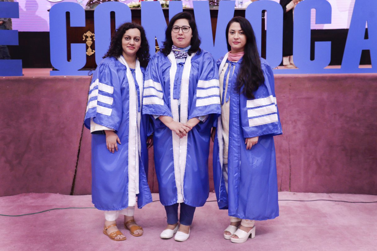 sumraAbbas1's tweet photo. If it doesn't change, it hardly sounds exciting.
#pide2022 #convocationmemories https://t.co/J3R27BaVVj