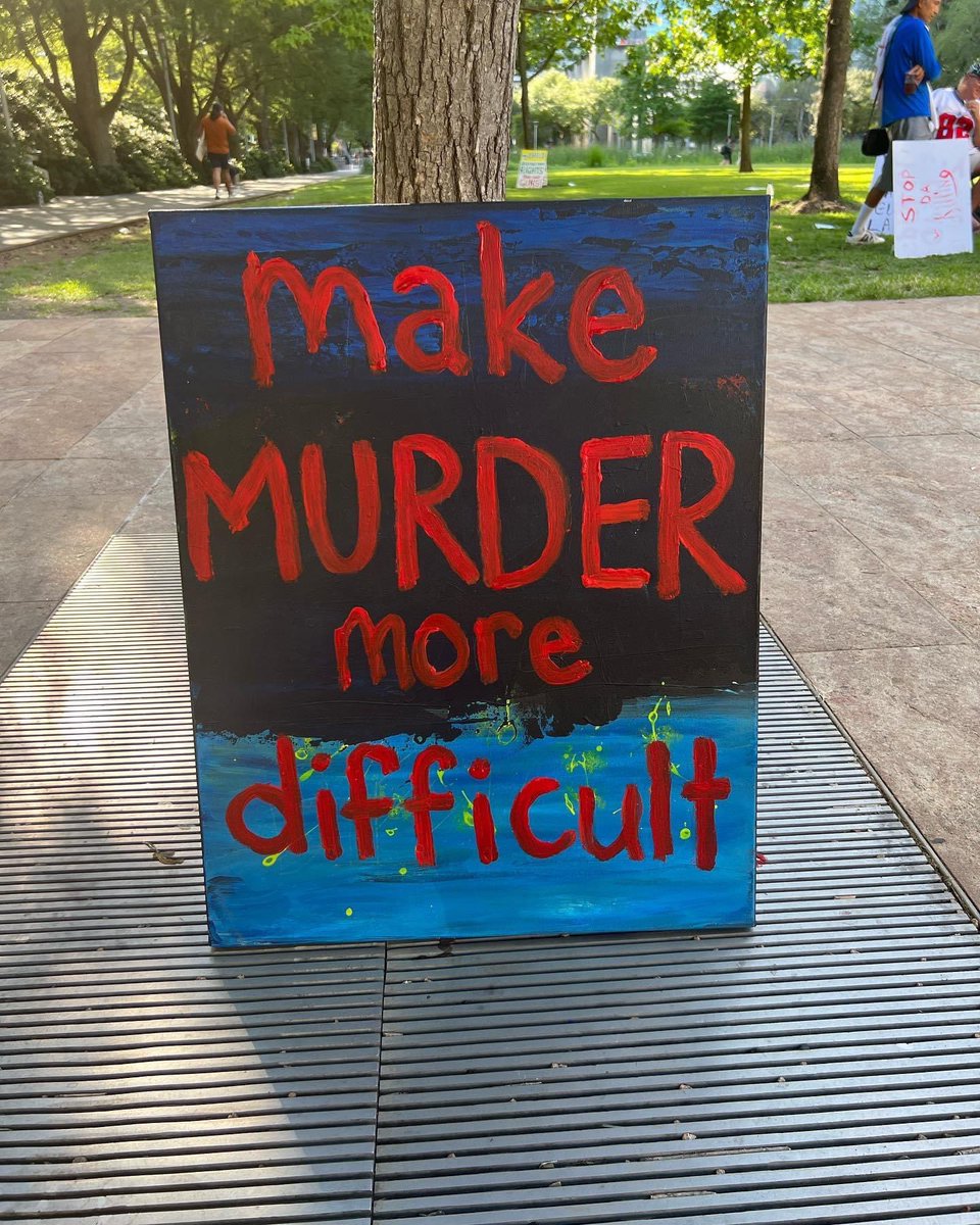 VoteCommon's tweet photo. We’re asking the GOP and the NRA to make it more difficult to murder children. It’s that simple. https://t.co/gTcbrfFgku