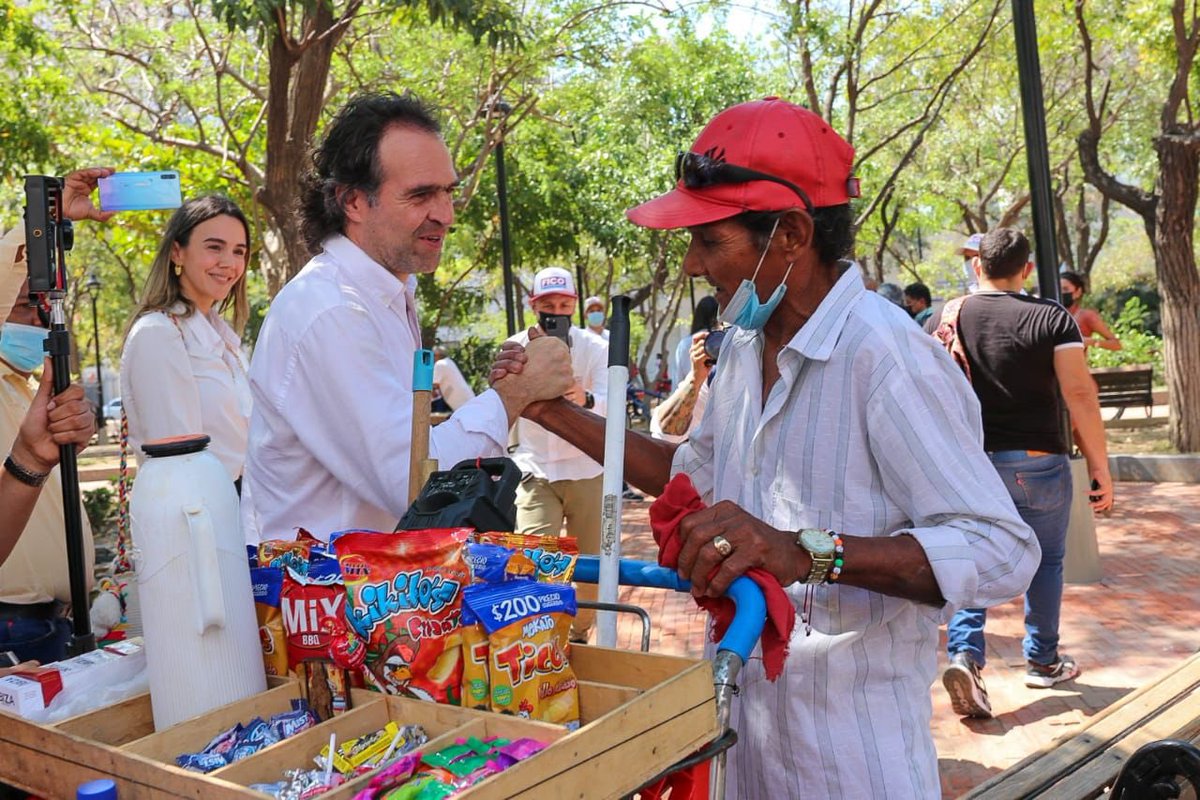 SantaMartaFico's tweet photo. Mañana vamos todos a salir a votar por el futuro de Colombia @FicoGutierrez 🗳🇨🇴#VoyConFederico #ColombiaDecide https://t.co/0Msv14I3yE