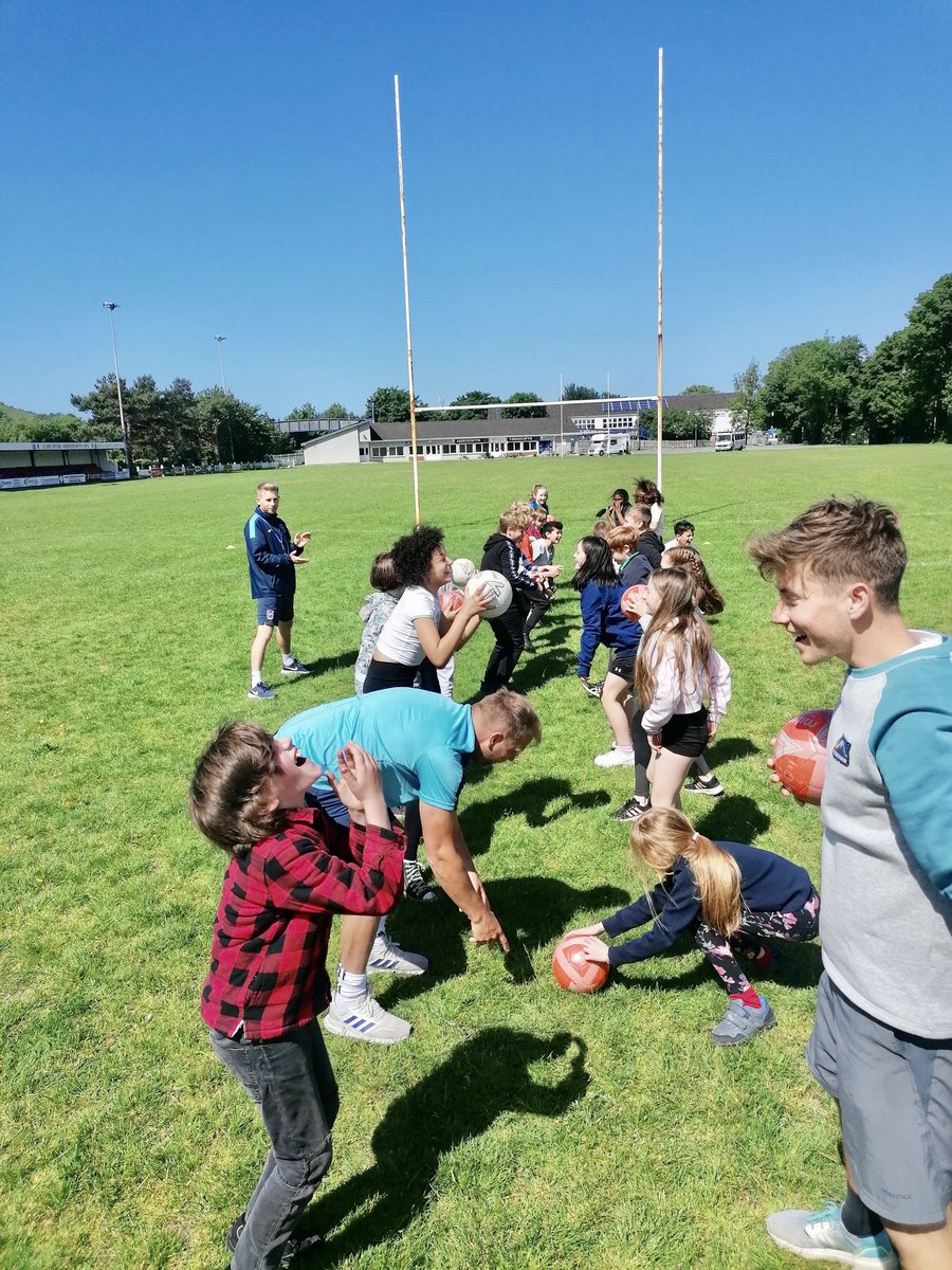 BmoCoaching's tweet photo. COMMUNITY FOOTBALL β½οΈ π
We delivered free school football sessions in association with @AberystwythTown to Bl.5 at @Plascrug yesterday! We had a fantastic morning, Diolch plant! π 60 children having fun in the sun! βοΈ
#schoolfootball #community #aberystwyth #bmocoaching https://t.co/t0utnvBp4U