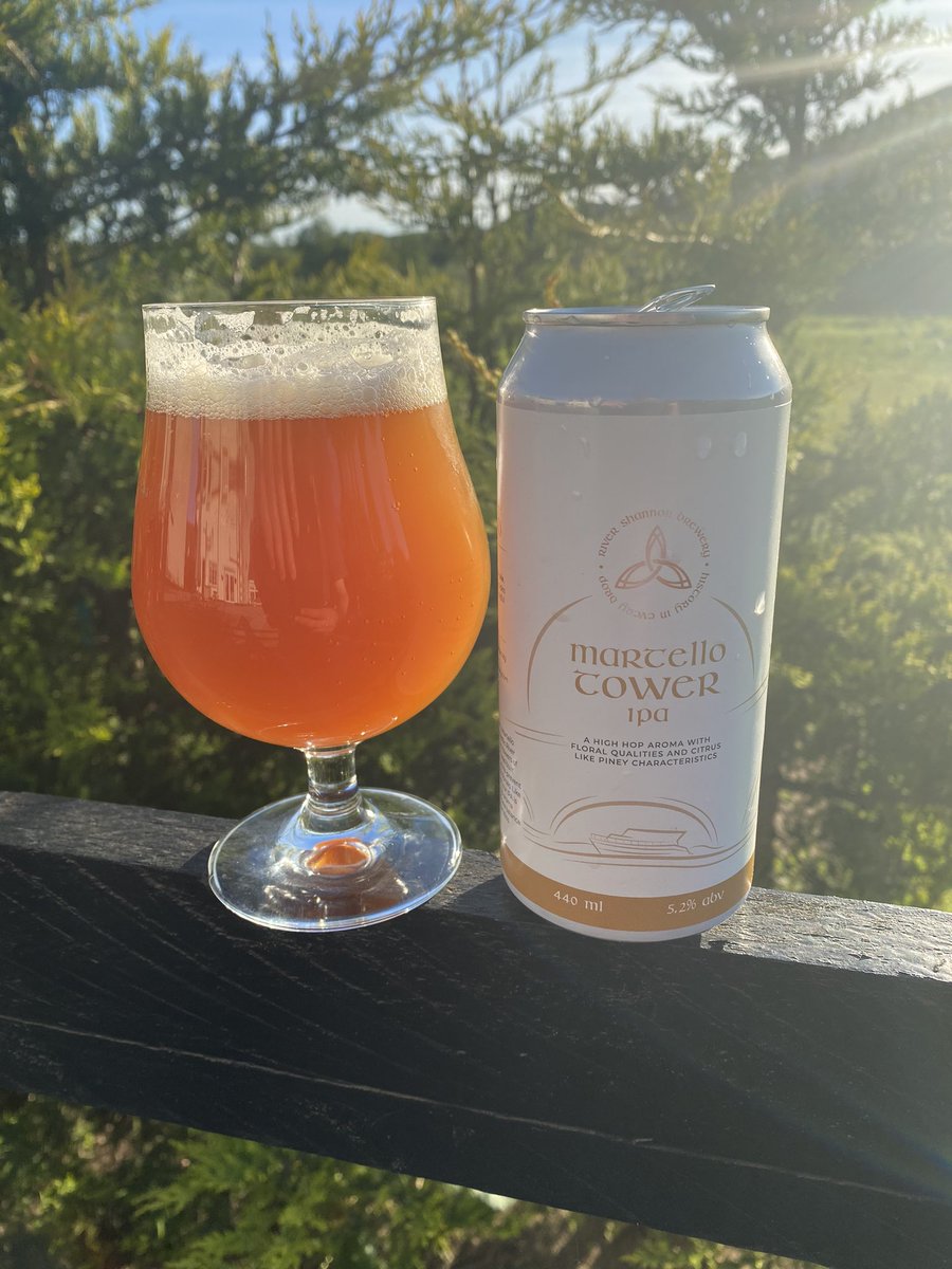 Who doesn’t love a rebrand… well done <a href="/RiverSBrewery/">River Shannon Brewery</a> loving the new colours… beer is still as tasty as ever… (I do need to get my hands on some branded glasses!!) Slainte… 🍺🍻