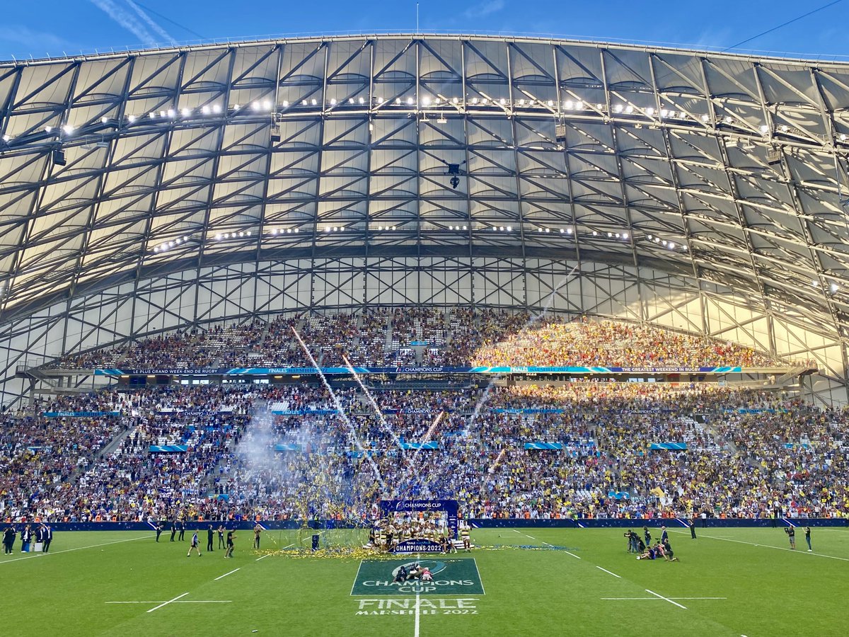 Le Rugby Français 🏉🇫🇷 sur le toit de l’Europe.
Mais quelle saison, un grand Chelem du ⁦<a href="/FranceRugby/">France Rugby</a>⁩ et 2 clubs Champions d’Europe. 
Félicitations au ⁦<a href="/LeLOURugby/">LOU Rugby</a>⁩ et le ⁦<a href="/staderochelais/">Stade Rochelais</a>⁩ 👏🏆
