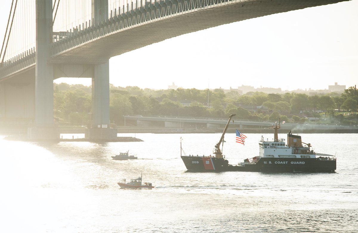 USCG's tweet photo. Getting the band back together for our #SaturdayatSea ⚓

@FleetWeekNYC returned after 2 years &amp; recently kicked off with #USCGCDependable, #USCGCSycamore, @USNavy #USSBataan (LHD 5), and HMS Protector participating in the Parade of Ships. 🚢🛳️⛴️🛥️ https://t.co/9ZbCSoAIQ5