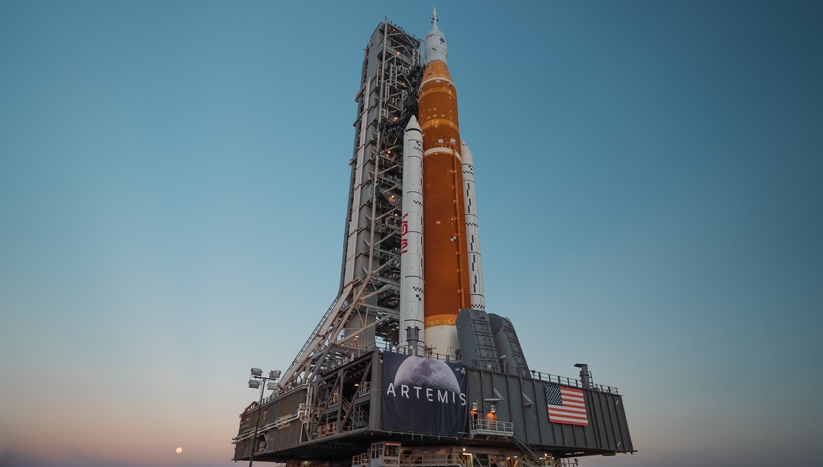 It's a date! <a href="/NASA_SLS/">ARCHIVED: NASA_SLS</a> &amp; <a href="/NASA_Orion/">Orion Spacecraft</a> are targeted to return to pad 39B at <a href="/NASAKennedy/">NASA's Kennedy Space Center</a> June 6, for the next wet dress rehearsal ahead of the <a href="/NASAArtemis/">NASA Artemis</a> I mission. First motion currently slated for 12:01a, tanking ops begin no earlier than June 19.
MORE: go.nasa.gov/3GqQpMF