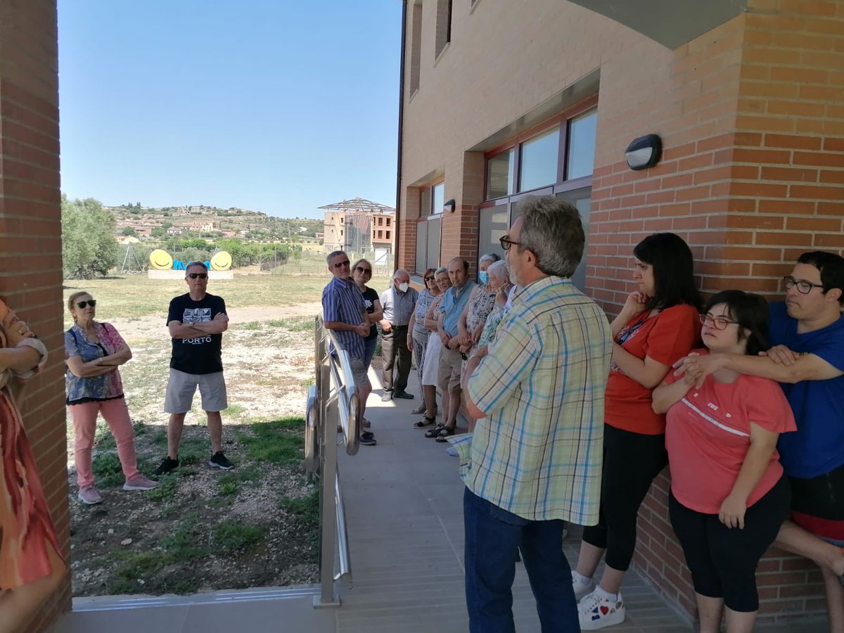 Down Huesca tweet media