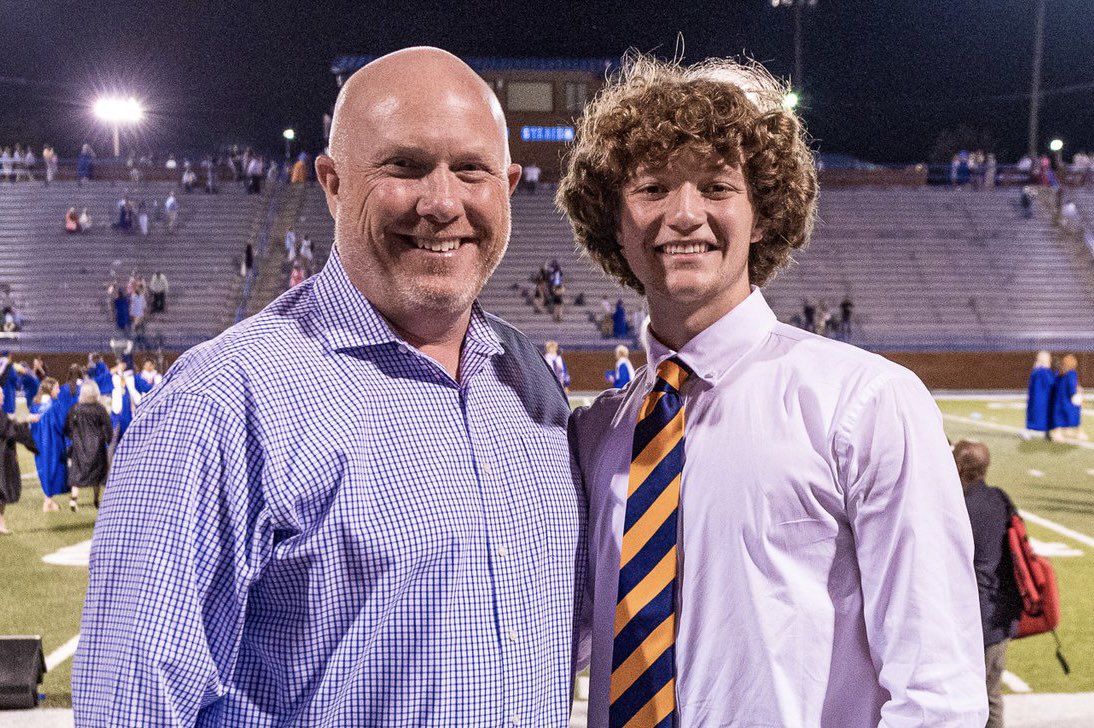 Kirk Sampson tweet media