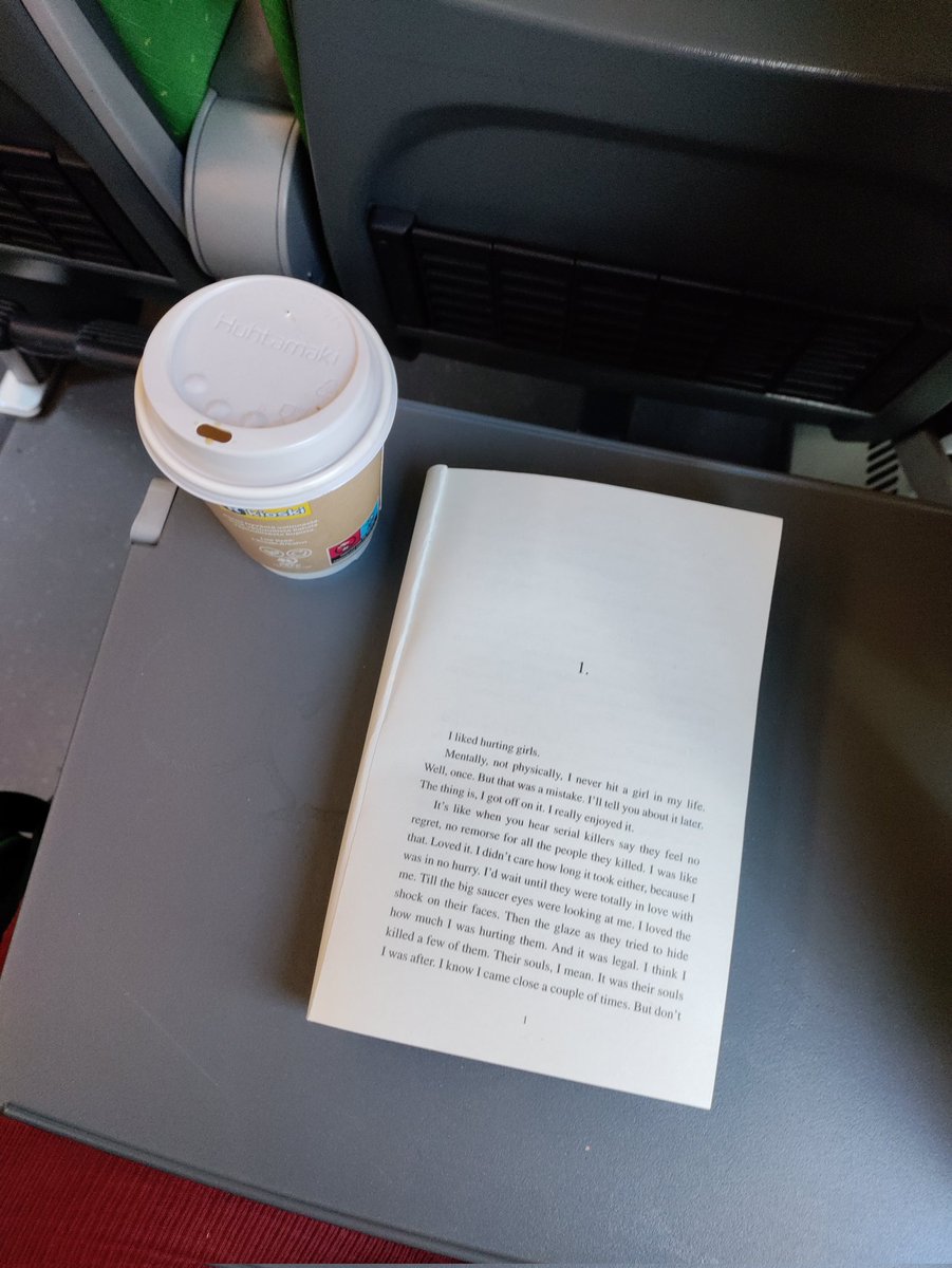 maribrekker's tweet photo. starting my vacation with a BANG https://t.co/C0D0KZbq6B