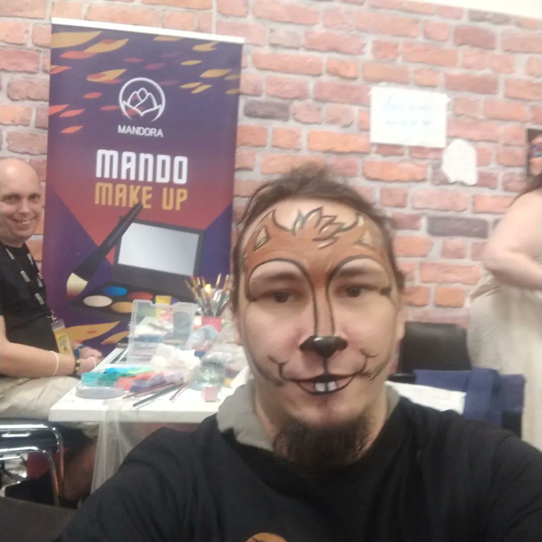 TrollMeTender's tweet photo. Quelques extraits de nos membres sur leur 31... 
Rendez-vous demain pour le dernier jour ! 
#jdr #jeuderole #conventionbordeaux #convention #jeudesociete #bordeauxgeekfest #animationbordeaux #bordeaux #associationludique https://t.co/BwCi6yGgY4