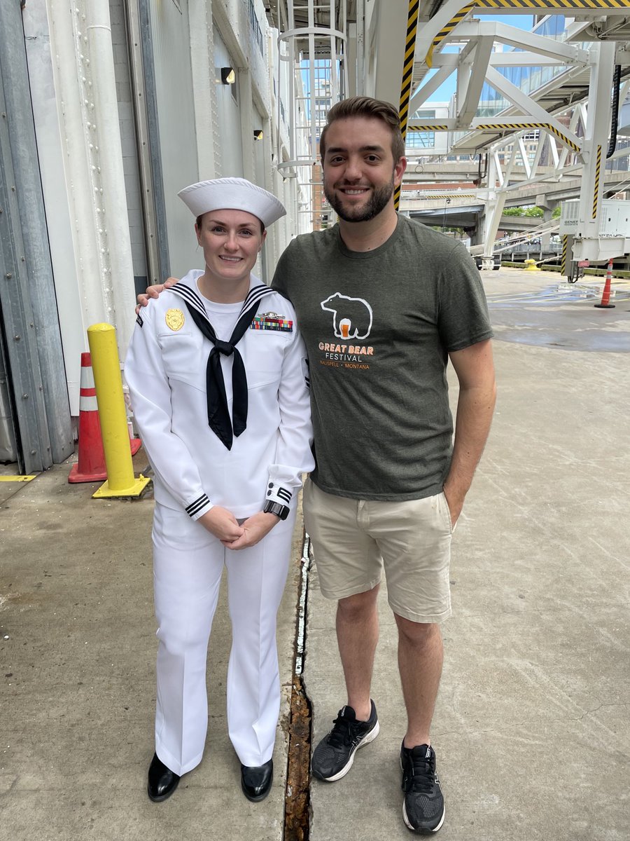 zacbabs95's tweet photo. #fleetweeknyc https://t.co/mcsxlTJcTE