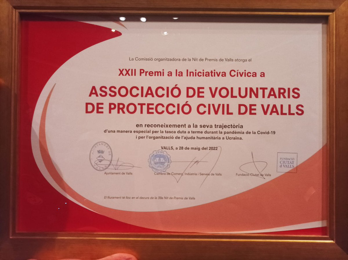 Un premi dedicat a tots.
GRACIES!!!
<a href="/VallsAjuntament/">Ajuntament de Valls</a> <a href="/ConsellAltCamp/">Consell Comarcal de l'Alt Camp</a> <a href="/Coordinadora_AV/">Coordinadora AVPC-Catalunya</a> <a href="/DolorsFarre/">Dolors Farré</a> <a href="/egarciacarmona/">Enric García</a>