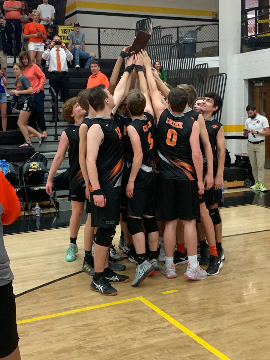 BCreek Athletics (@bcreekathletics) on Twitter photo 2022-05-28 19:30:35