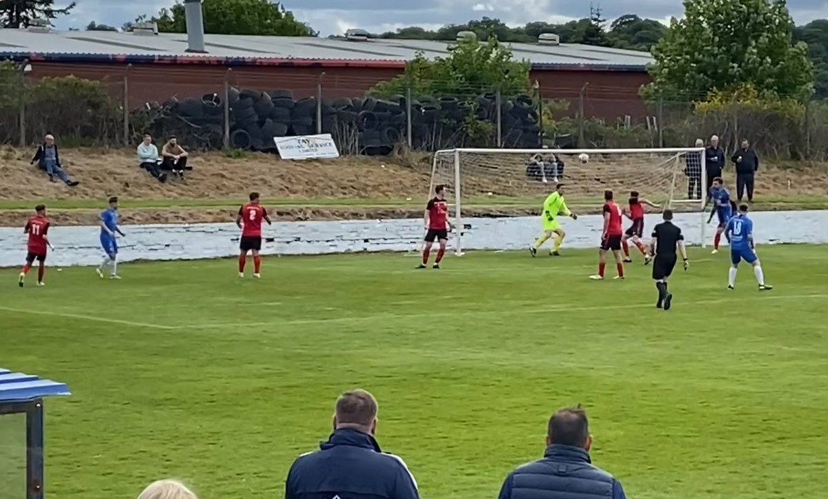 videographer71's tweet photo. That is the highlights of today’s Thornton’s Property Cup Final between @LocheeUnitedJFC and @ThistleKirrie https://t.co/u31gyrpoH7 https://t.co/SqTMJAdqIZ