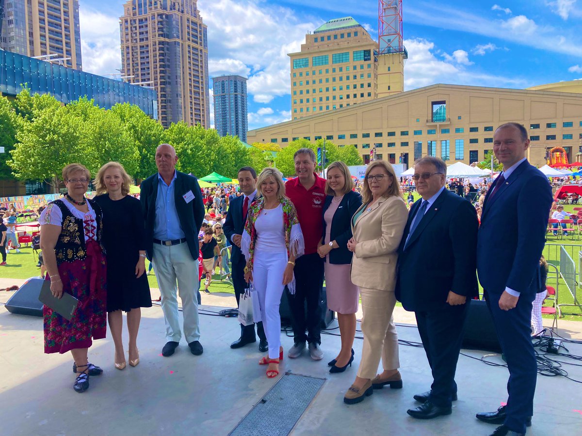 Poland in Toronto tweet media